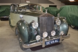 Rolls-Royce Silver Wraith / James Young