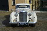 Bentley Mk VI / James Young
